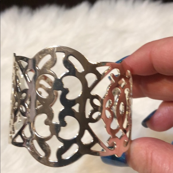 Brilliant silver filigree cuff bracelet - Picture 1 of 4